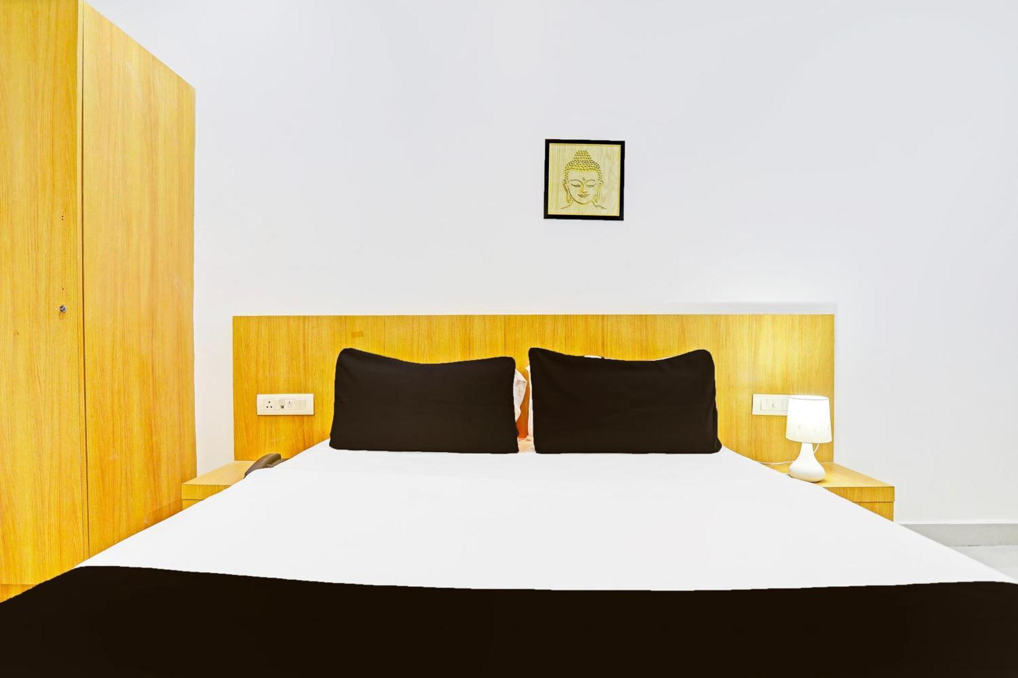 Super Hotel O Raipur Экстерьер фото