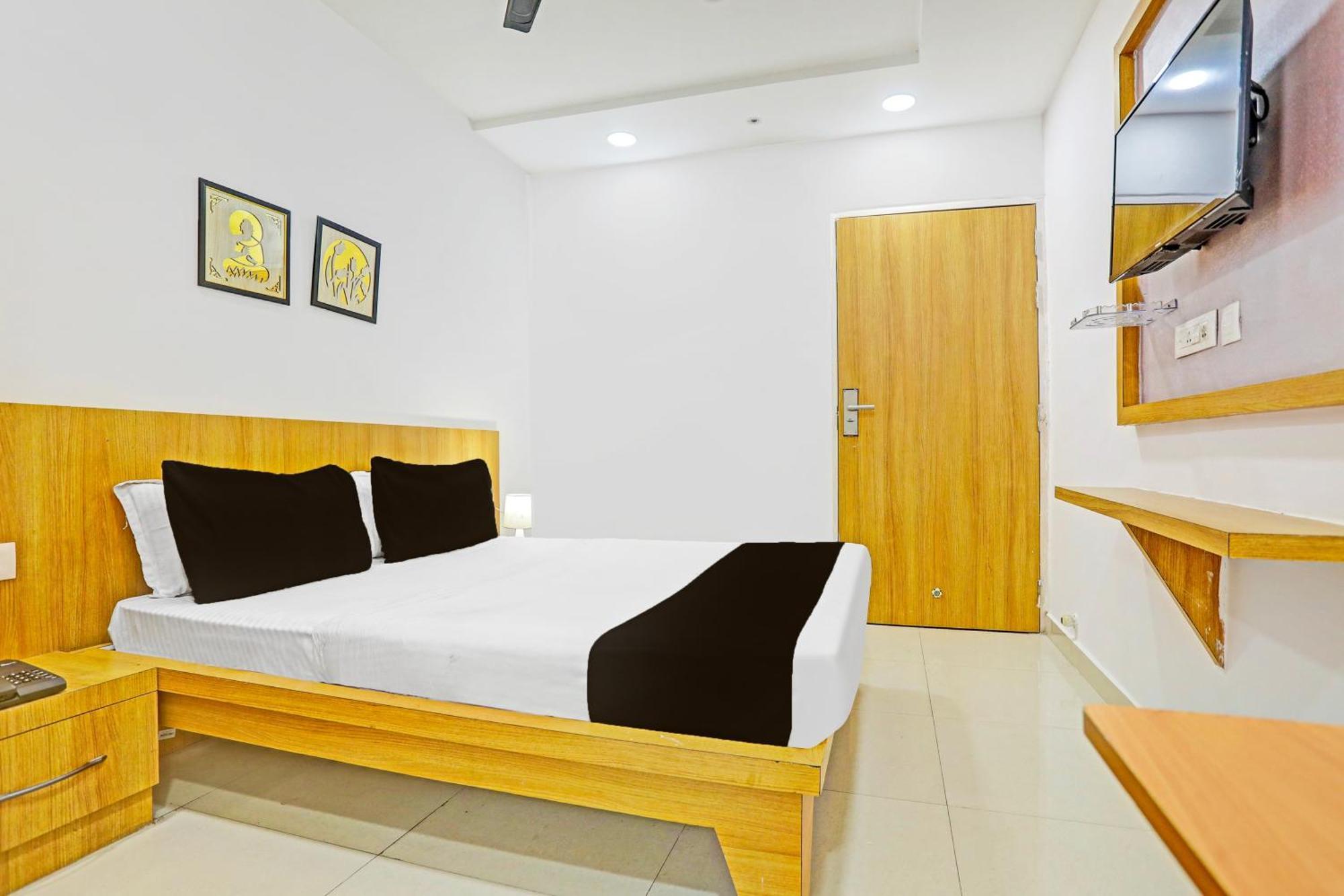 Super Hotel O Raipur Экстерьер фото
